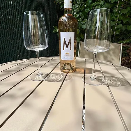 Neuf 3p- Proche & Aeroport