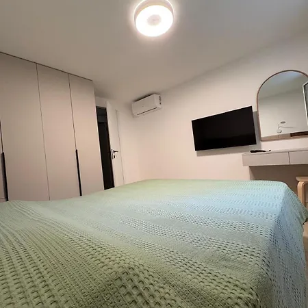 Διαμέρισμα Neuf 3p- Proche & Aeroport *