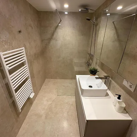 Neuf 3p- Proche & Aeroport * Νίκαια