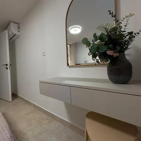 Neuf 3p- Proche & Aeroport * Νίκαια