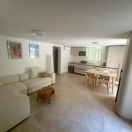 Apartmán Neuf 3p- Proche & Aeroport *
